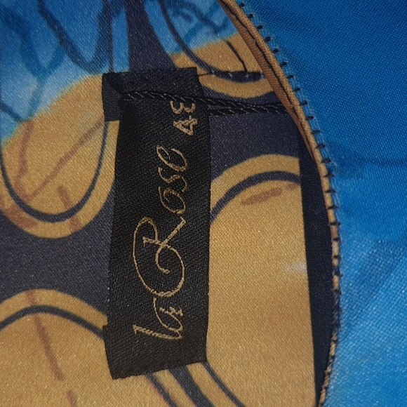 La Rose 2-piece Studded Skirt Set || See measurements - Picture 2 of 14